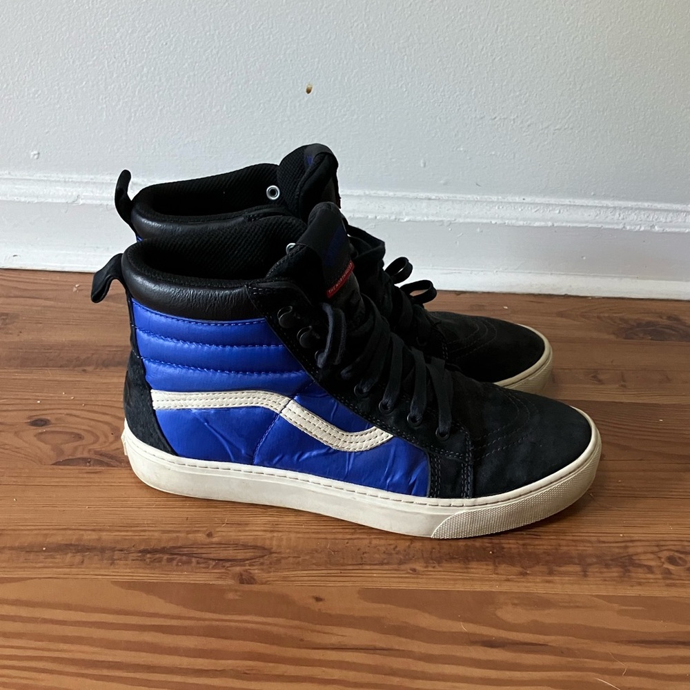 Sk8 High MTE LX x The North Face Vans collaboration.